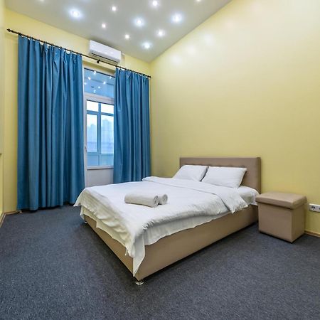 Kievacccommodation Near Gulliver 24H Self Check-In Kültér fotó