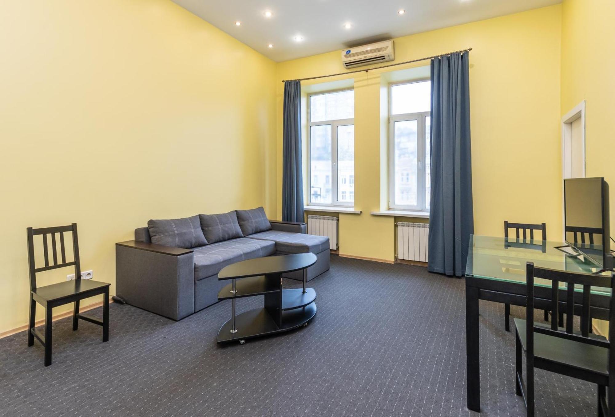 Kievacccommodation Near Gulliver 24H Self Check-In Kültér fotó